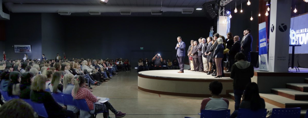 Cascallares: "La mejor política de inclusión es la educación"