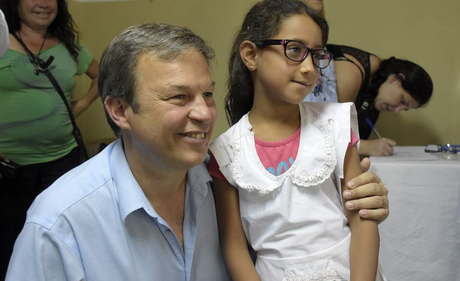 El municipio ya entregó anteojos a más de 4 mil alumnos de Alte Brown
